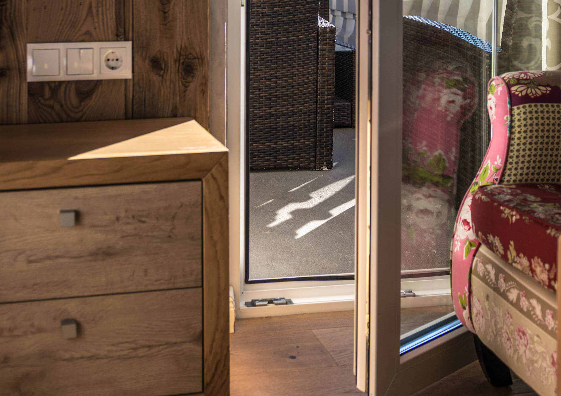 Einrichtungsdetail im Deluxe Zimmer mit Zustellbett